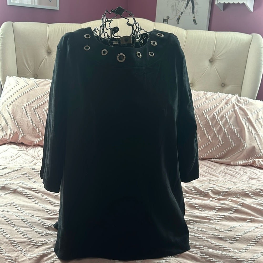 3/4 sleeve medium weight shirt top
